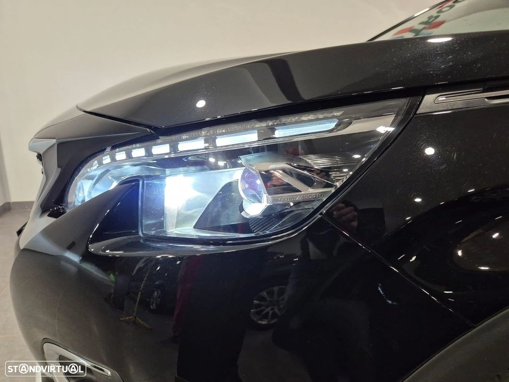 Peugeot 3008 1.5 BlueHDi Allure Baixo Consumo EAT8 - 4
