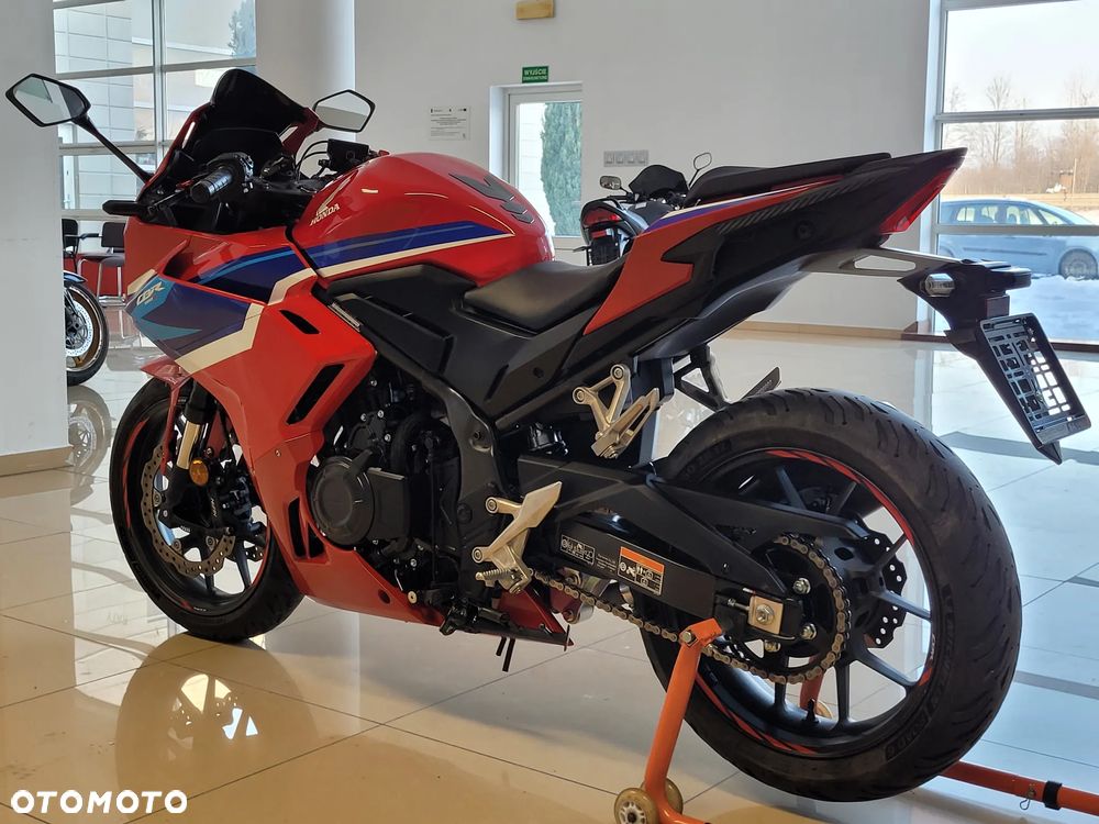 Honda CBR - 5