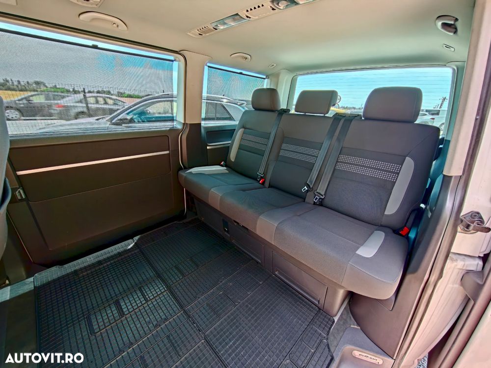 Volkswagen Multivan - 12