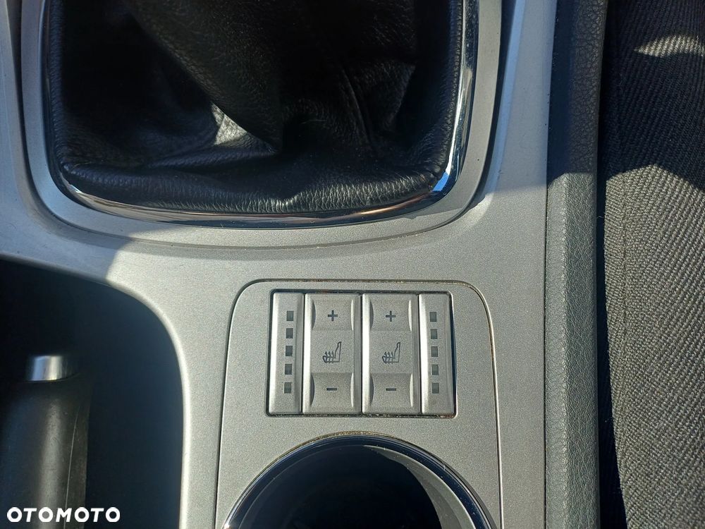 Ford Mondeo - 22