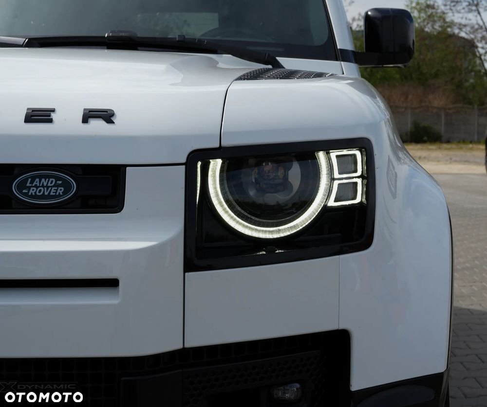 Land Rover Defender 3.0 D300 mHEV X-Dynamic HSE - 3