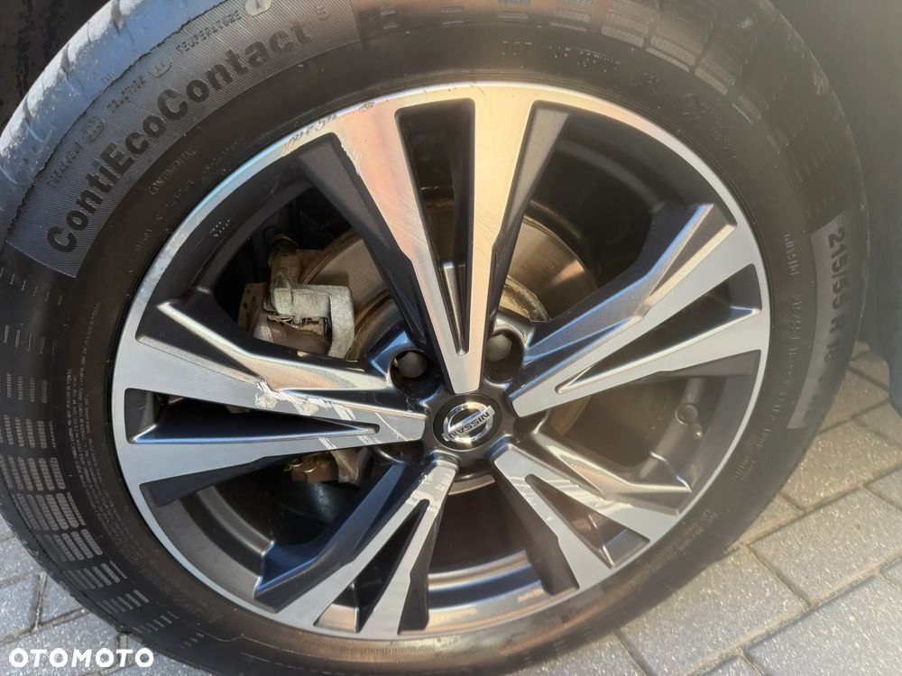Nissan Qashqai 1.3 DIG-T N-Connecta DCT - 17