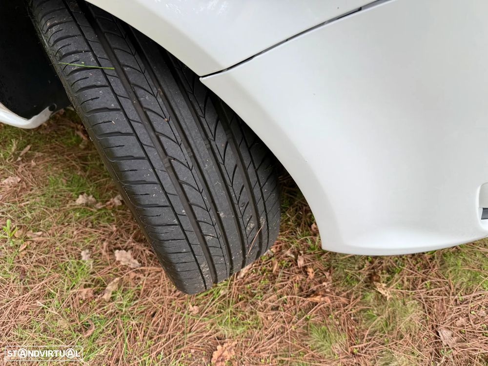 Opel Corsa 1.2 Black Edition - 11