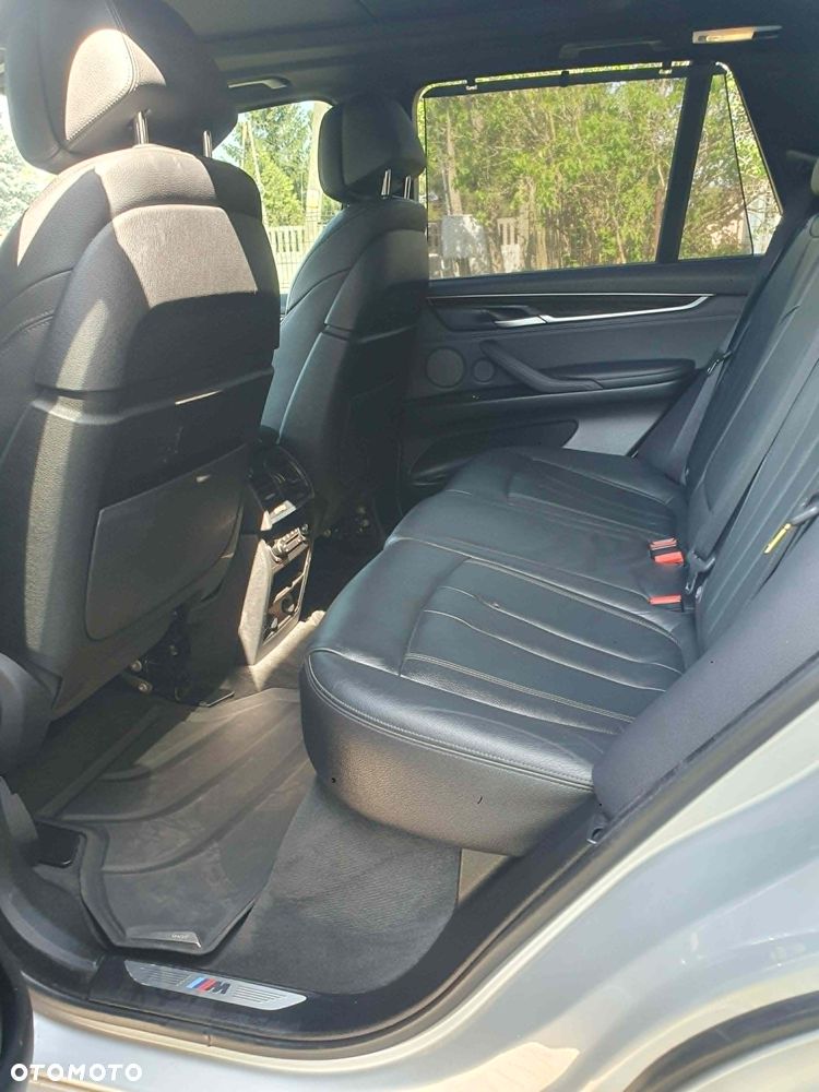 BMW X5 xDrive35i - 10