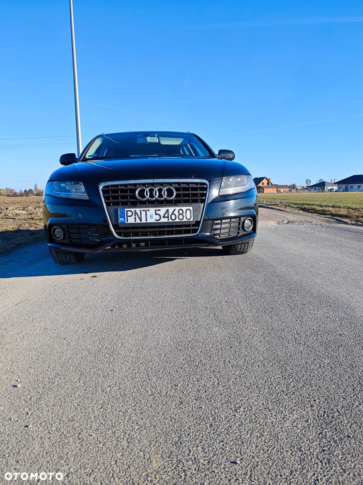 Audi A4 Avant 2.0 TDI - 4