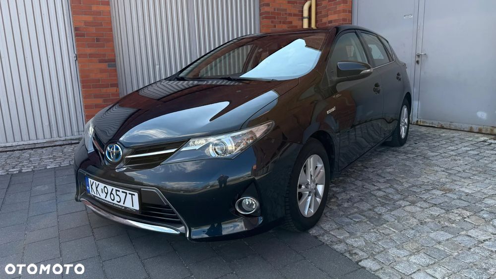 Toyota Auris - 1