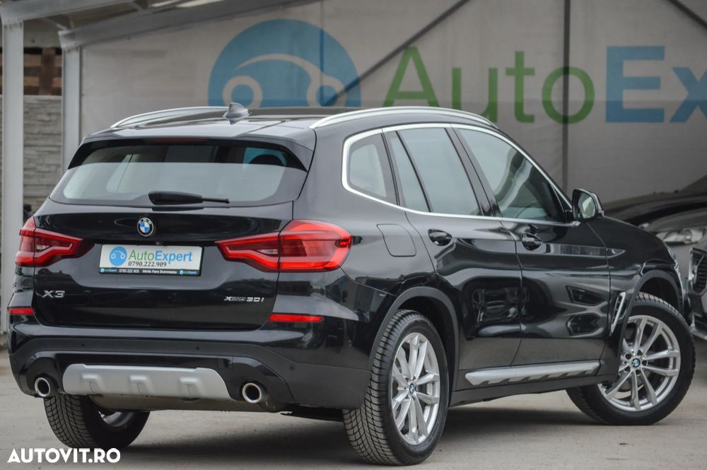BMW X3 xDrive30i Aut. Luxury Line - 12