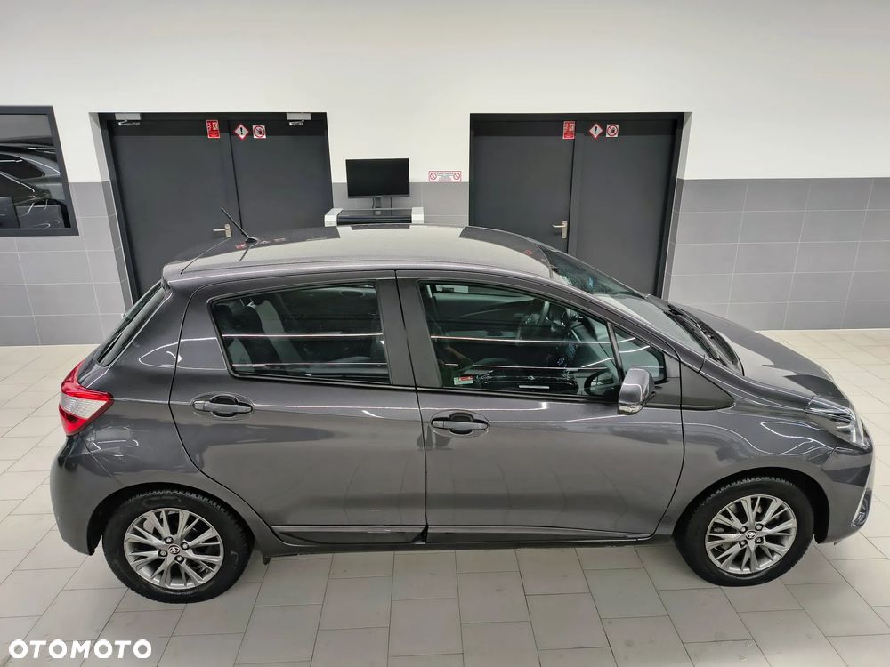 Toyota Yaris - 13