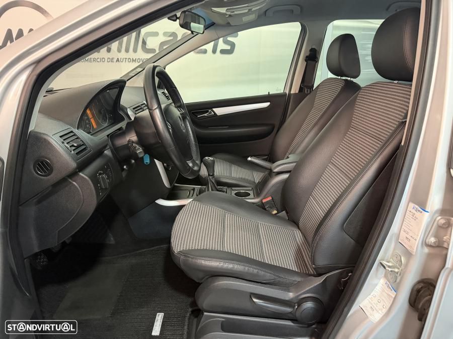 Mercedes-Benz A 180 CDI Avantgarde - 11