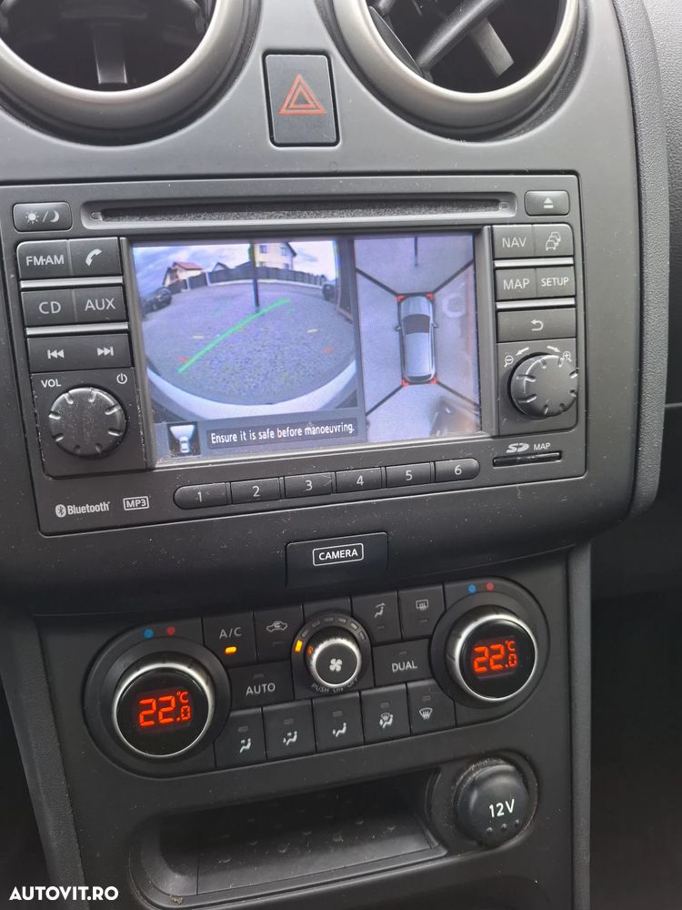 Nissan Qashqai 1.6 DCI DPF Start/Stop tekna - 8