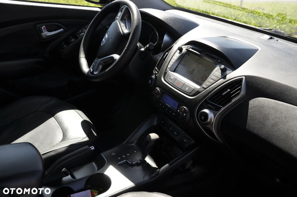 Hyundai ix35 2.0 CRDi 4WD Automatik Premium - 15