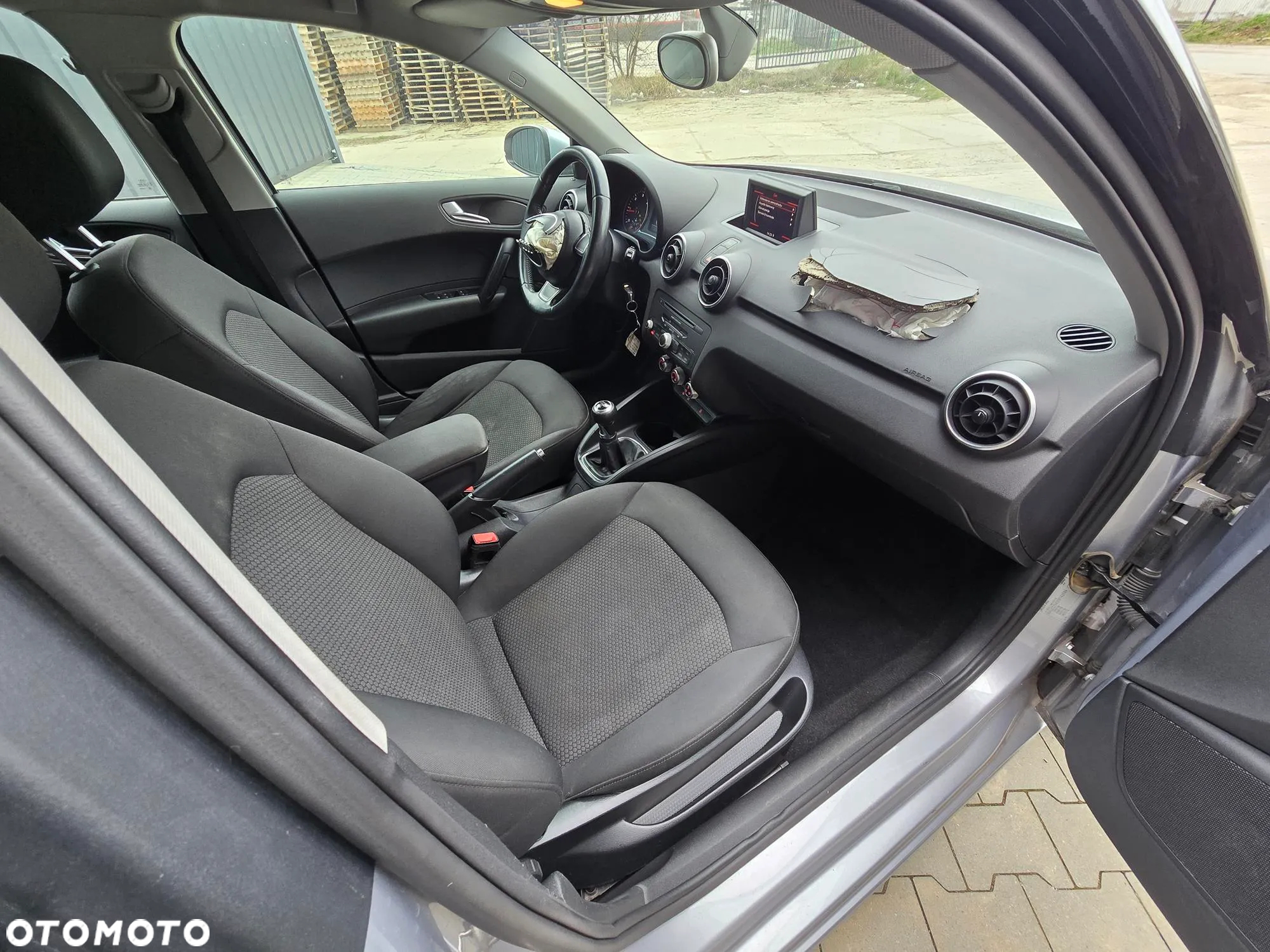 Audi A1 1.6 TDI Sportback Attraction - 5