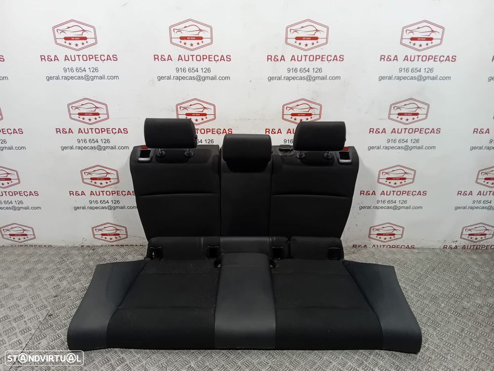 Conjunto de Bancos BMW Série 1 E82 Pack M em Pele e Alcântara Original - 5