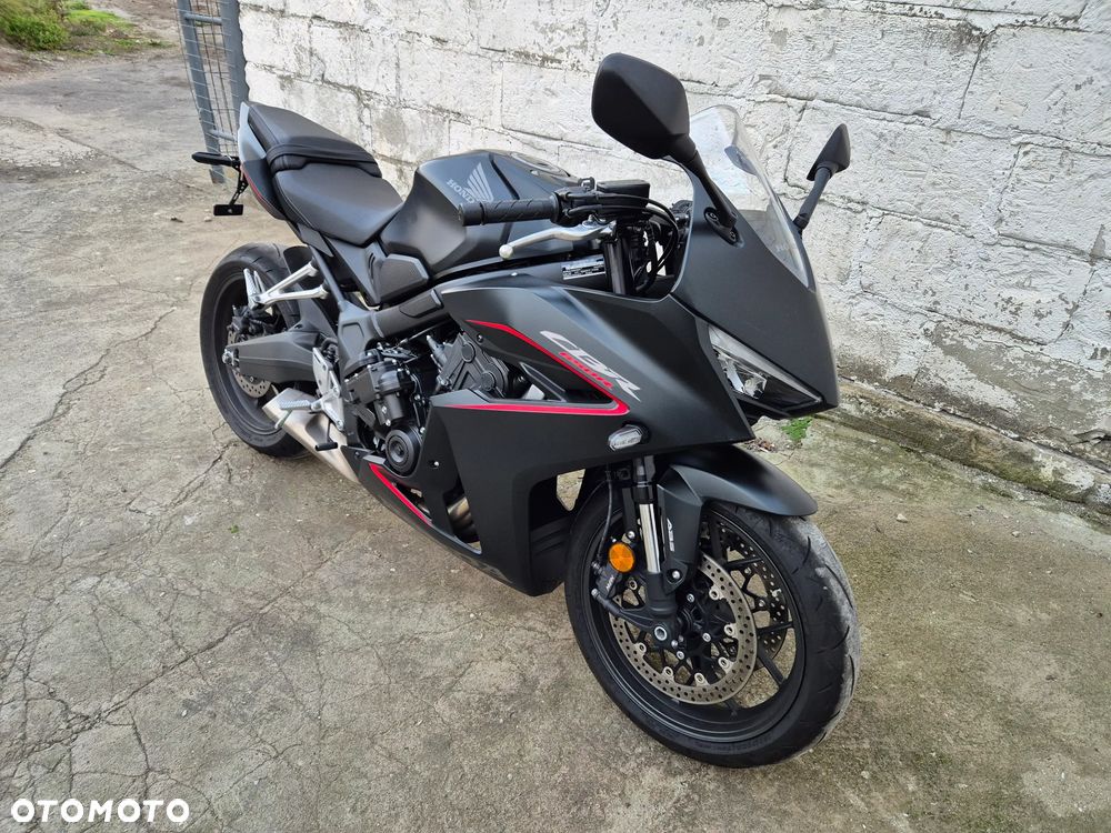Honda CBR - 16