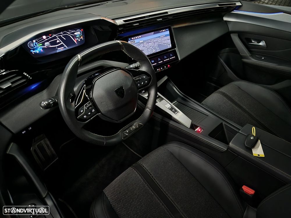 Peugeot 308 1.6 Hybrid GT Pack e-EAT8 - 24