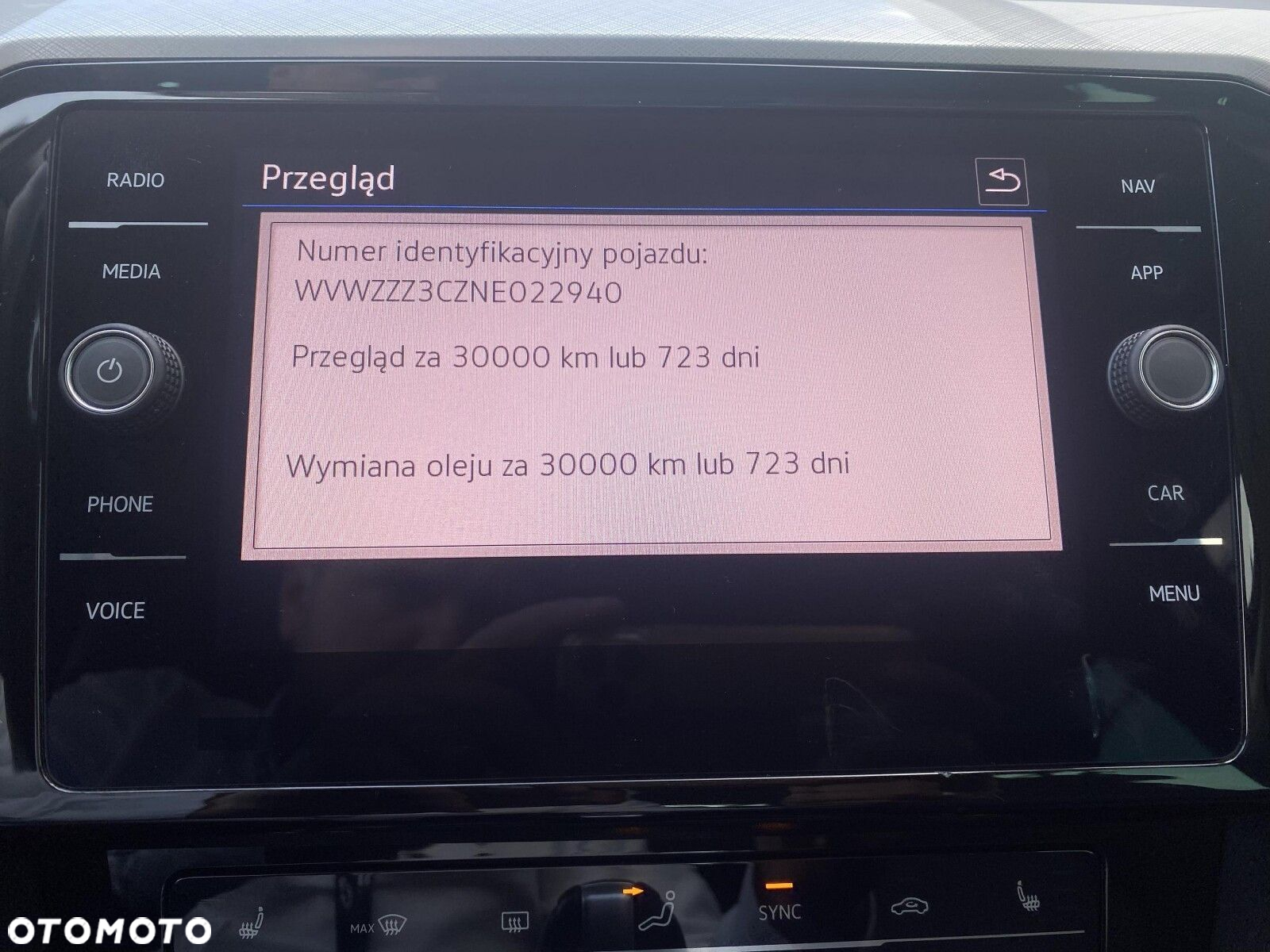 Volkswagen Passat 2.0 TDI EVO Business DSG - 26