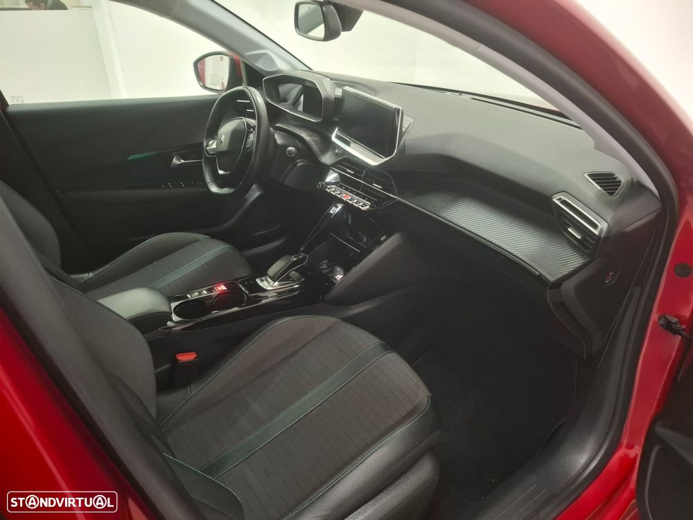 Peugeot e-208 50 kWh Allure - 11