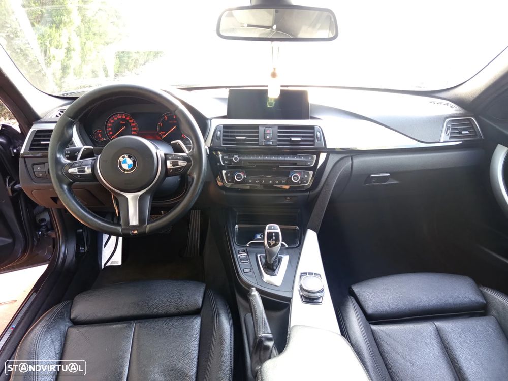 BMW 320 d Aut. M Sport - 12