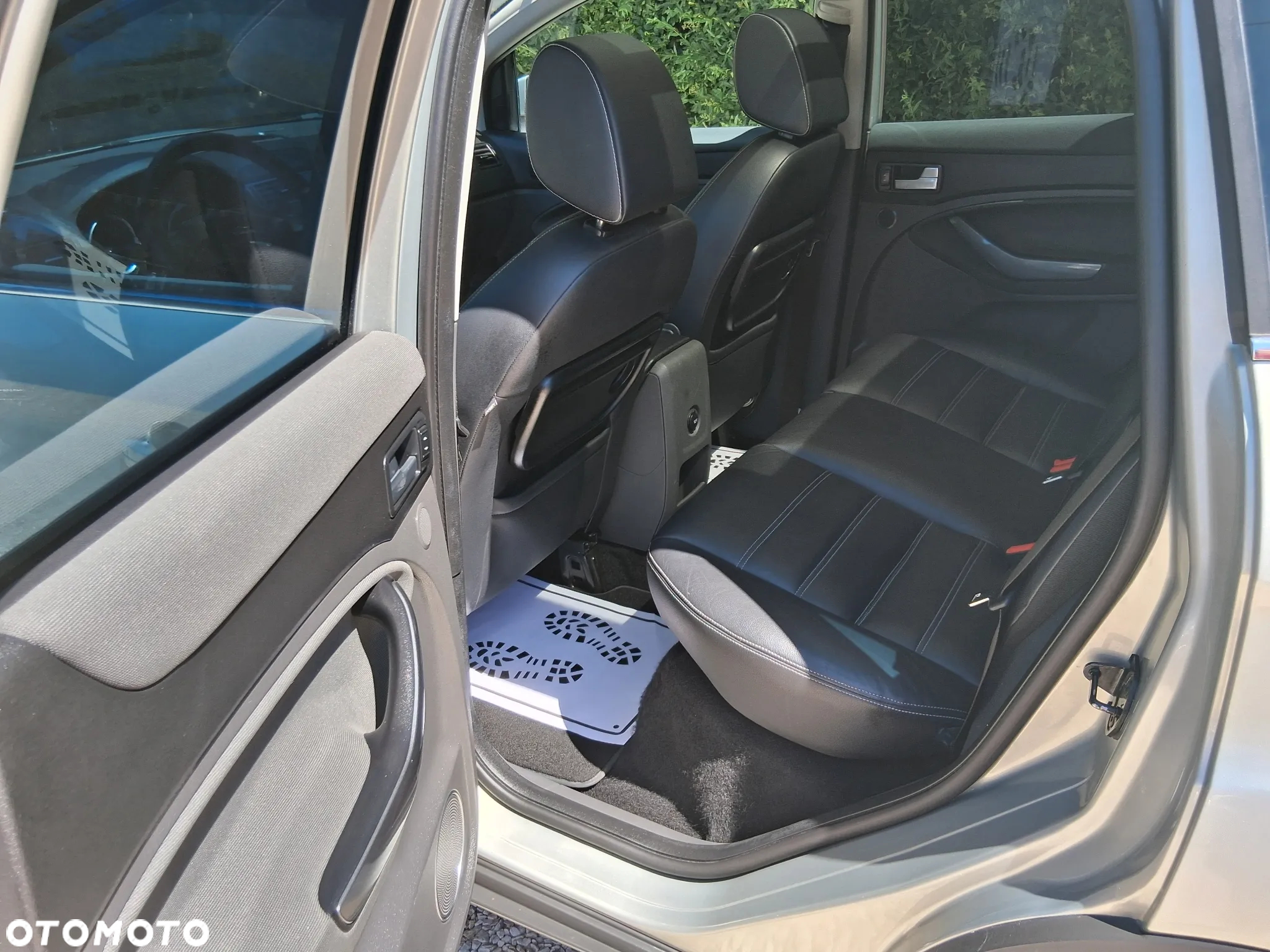 Ford Kuga 2.0 TDCi 4x4 Champions Edition - 16