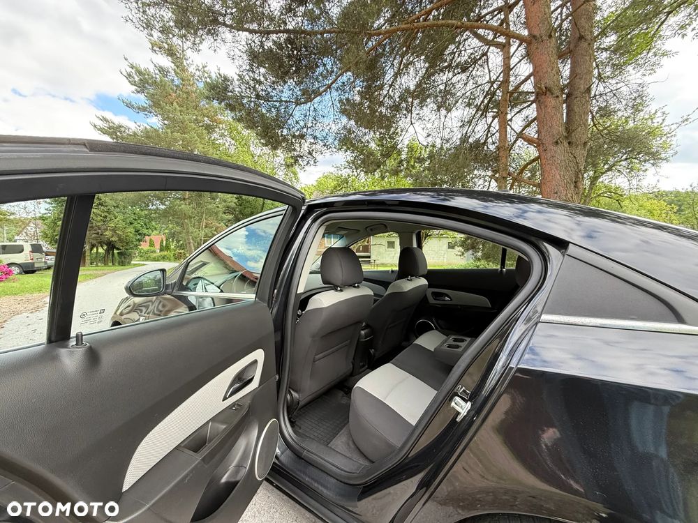 Chevrolet Cruze 2.0 VDCi LS+ - 19