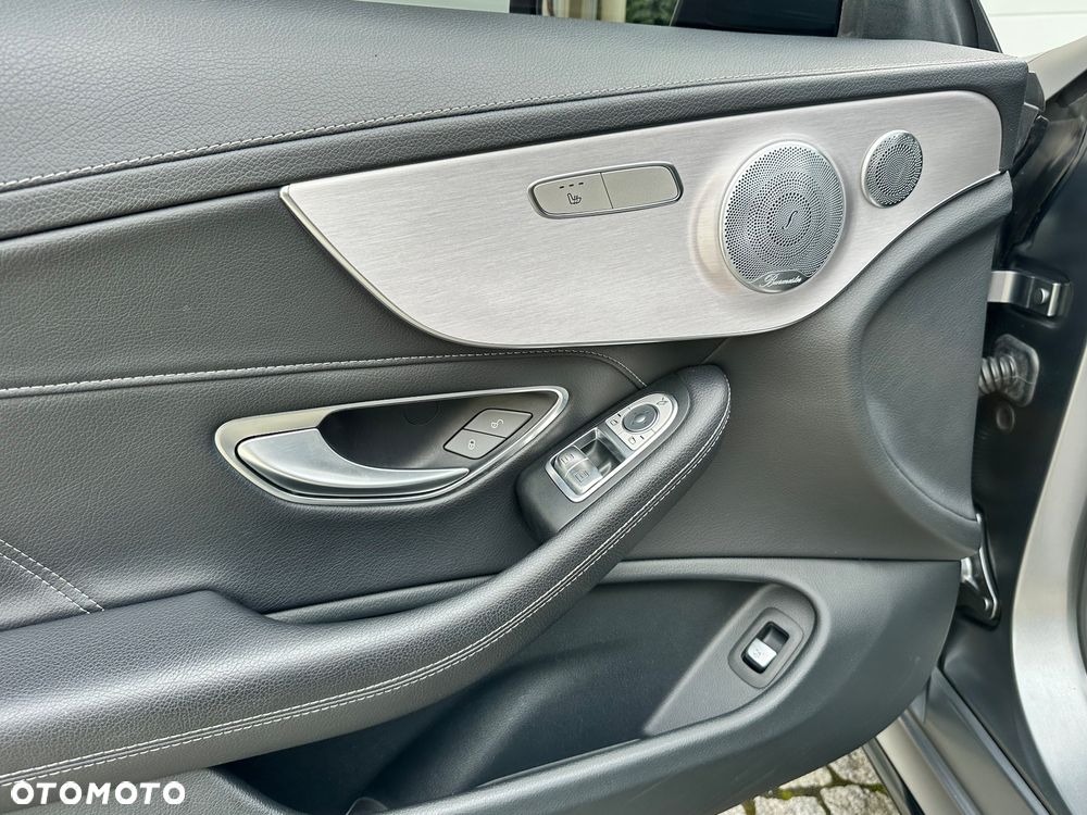 Mercedes-Benz Klasa C AMG 63 S AMG Speedshift MCT 9G - 18