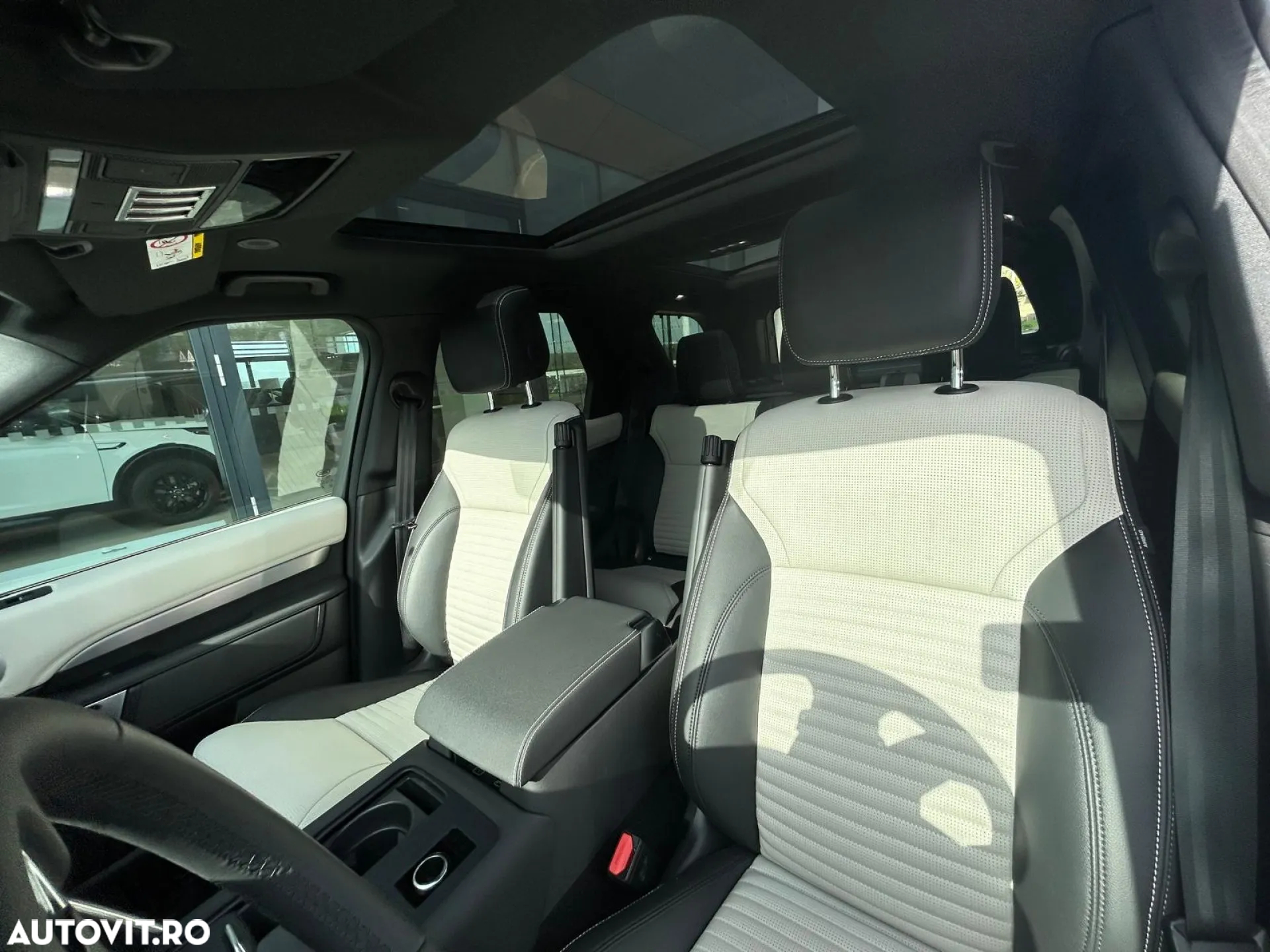 Land Rover Discovery - 5