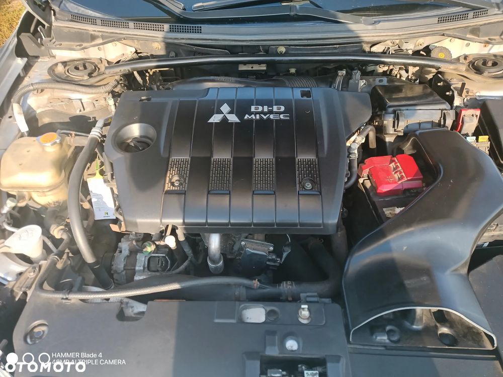 Mitsubishi Lancer 1.8 DID Instyle NAVI - 2