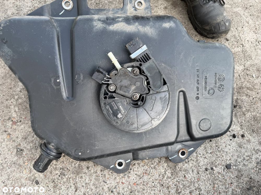 Vito Viano W447 zbiornik ADBLUE 0444040005 - 3