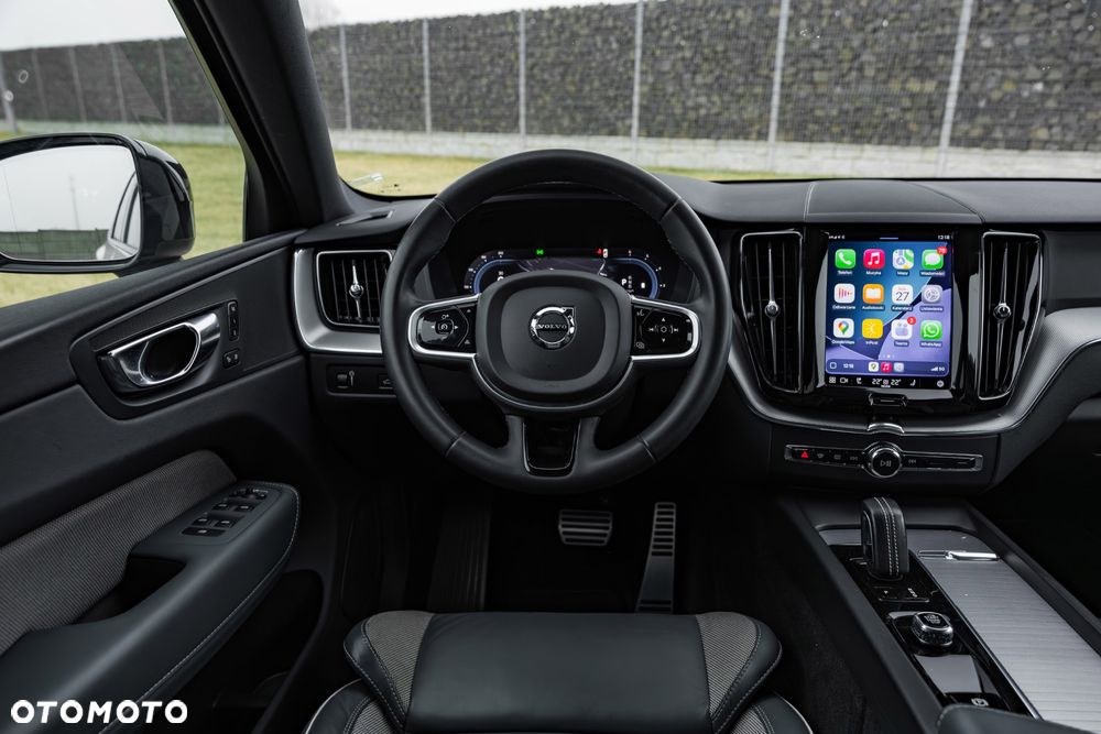 Volvo XC 60 B4 D Ultimate Dark - 23