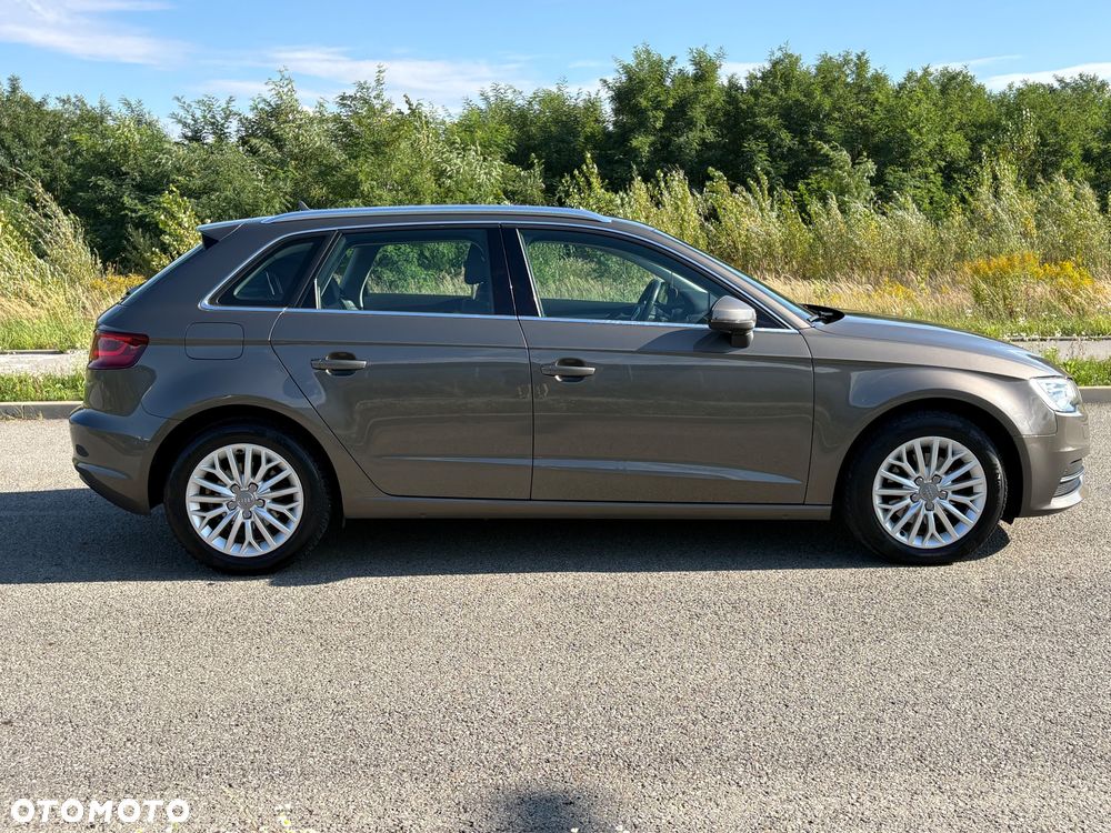 Audi A3 Sportback 2.0 TDI S tronic - 8