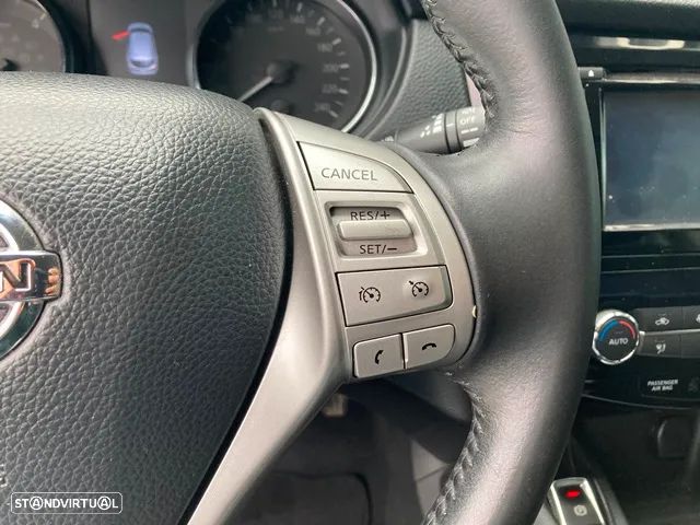 Nissan Qashqai ver-1-5-dci-acenta-connect - 15