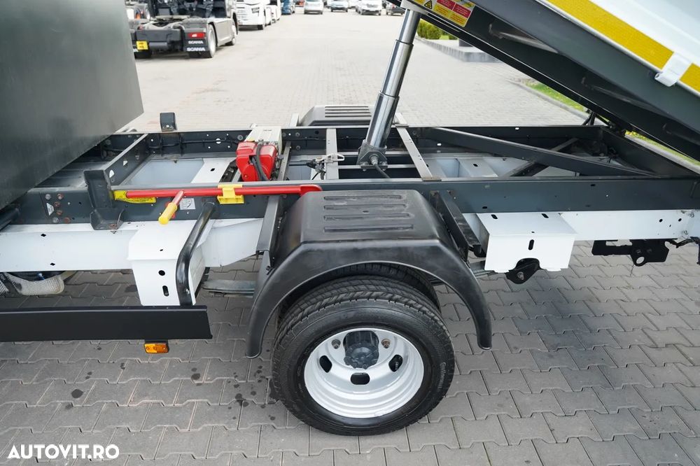 Renault MASTER / BASCULATOR / DUBLU / MANUAL / 3 LOCURI / - 12