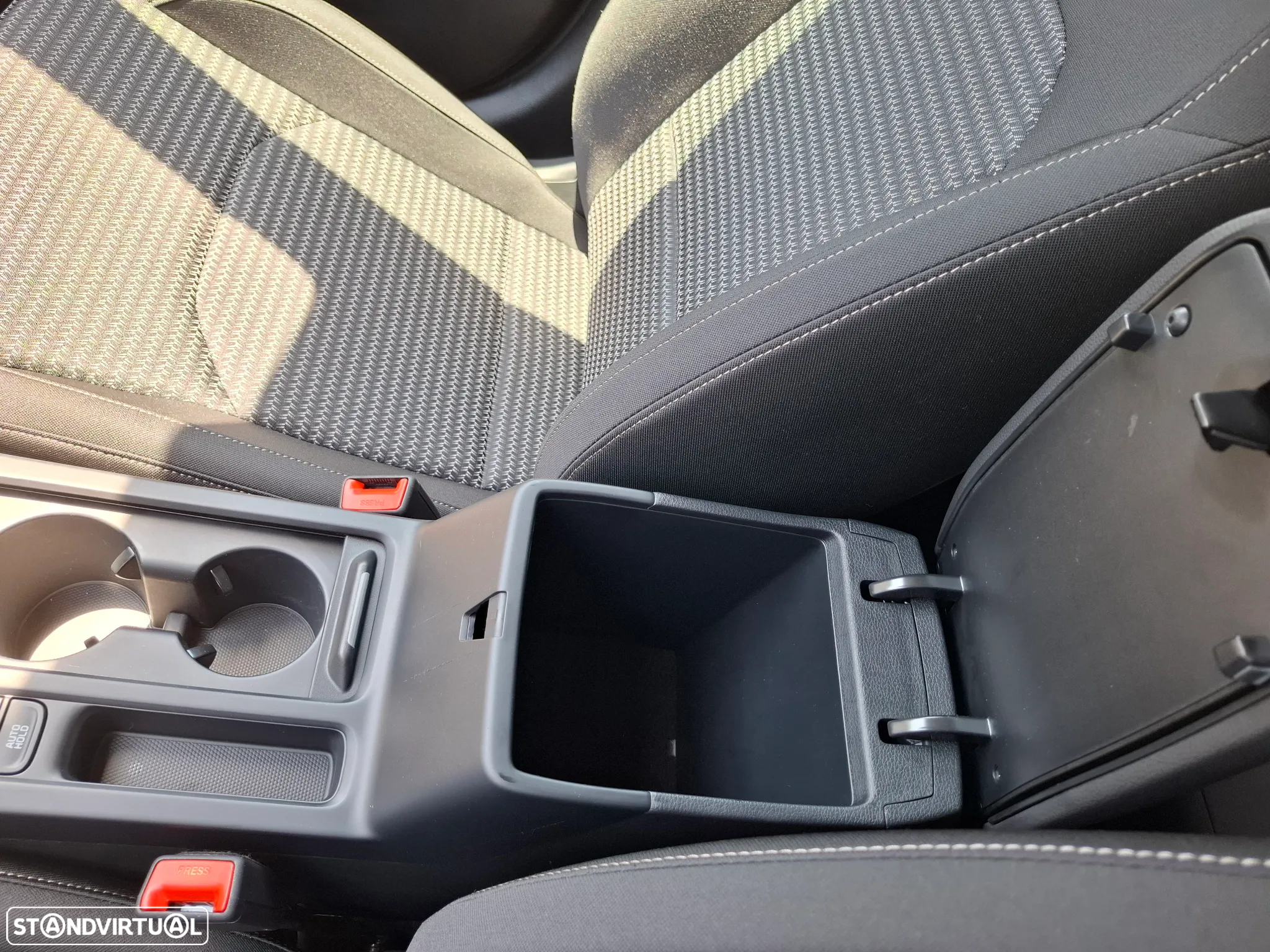 Kia XCeed 1.5 T-GDI Sport - 31