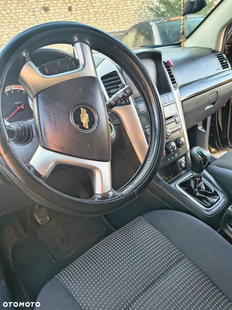 Chevrolet Captiva 2.4 LS 5os - 9