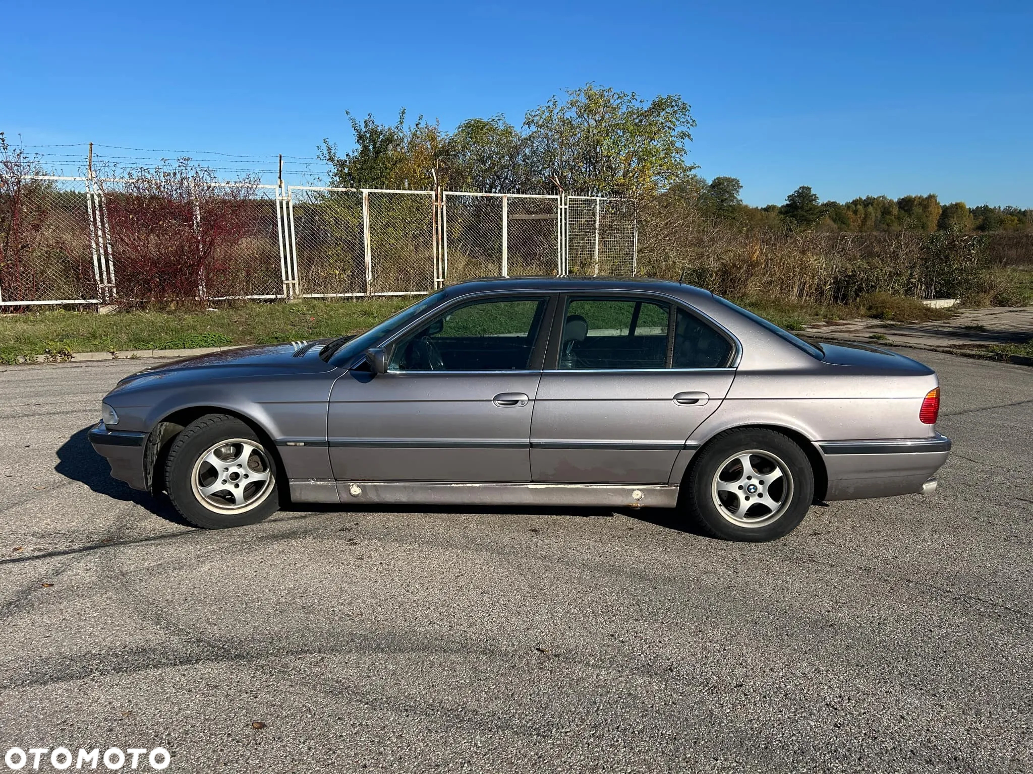 BMW Seria 7 740i V8 - 9