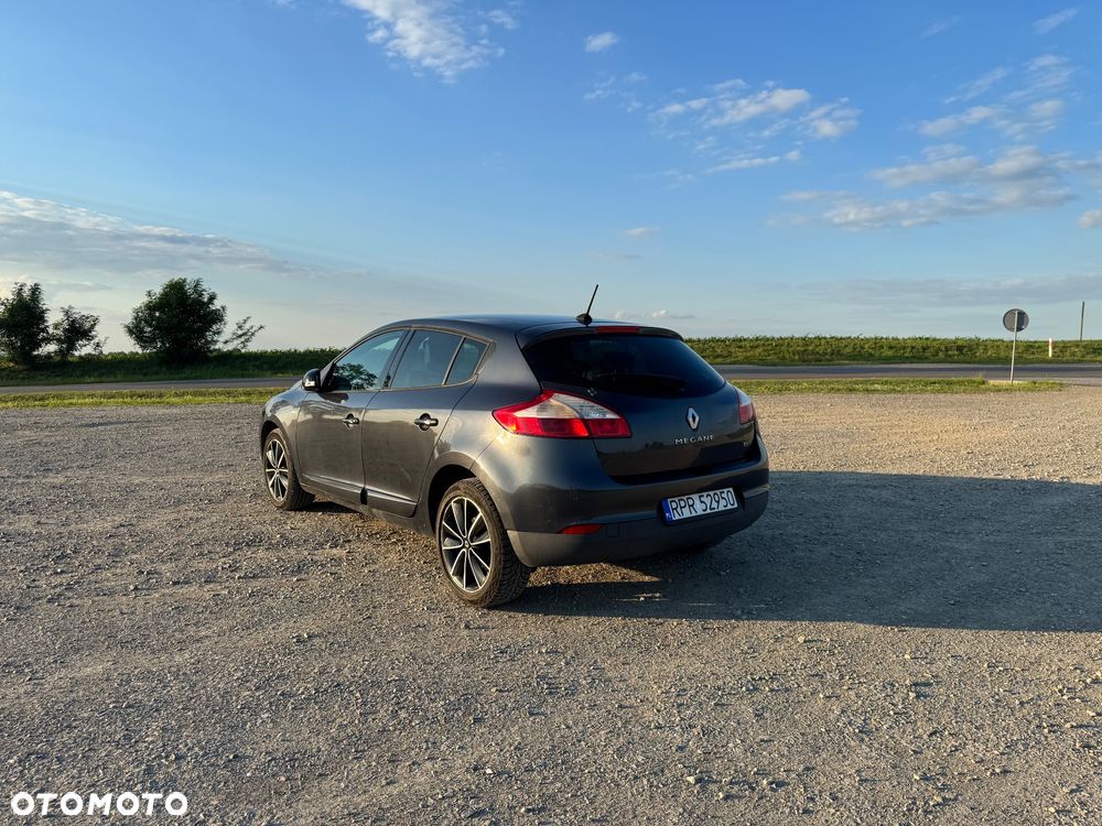 Renault Megane ENERGY TCe 115 Start & Stop Bose Edition - 3
