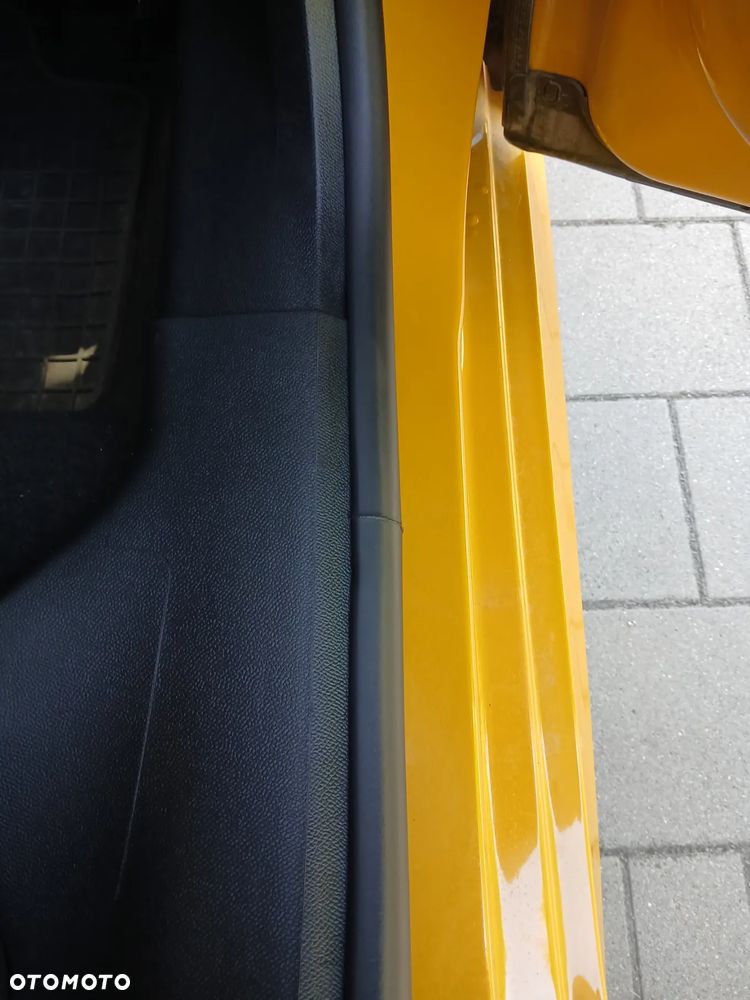 Peugeot 208 Elektromotor 136 E-Style - 28