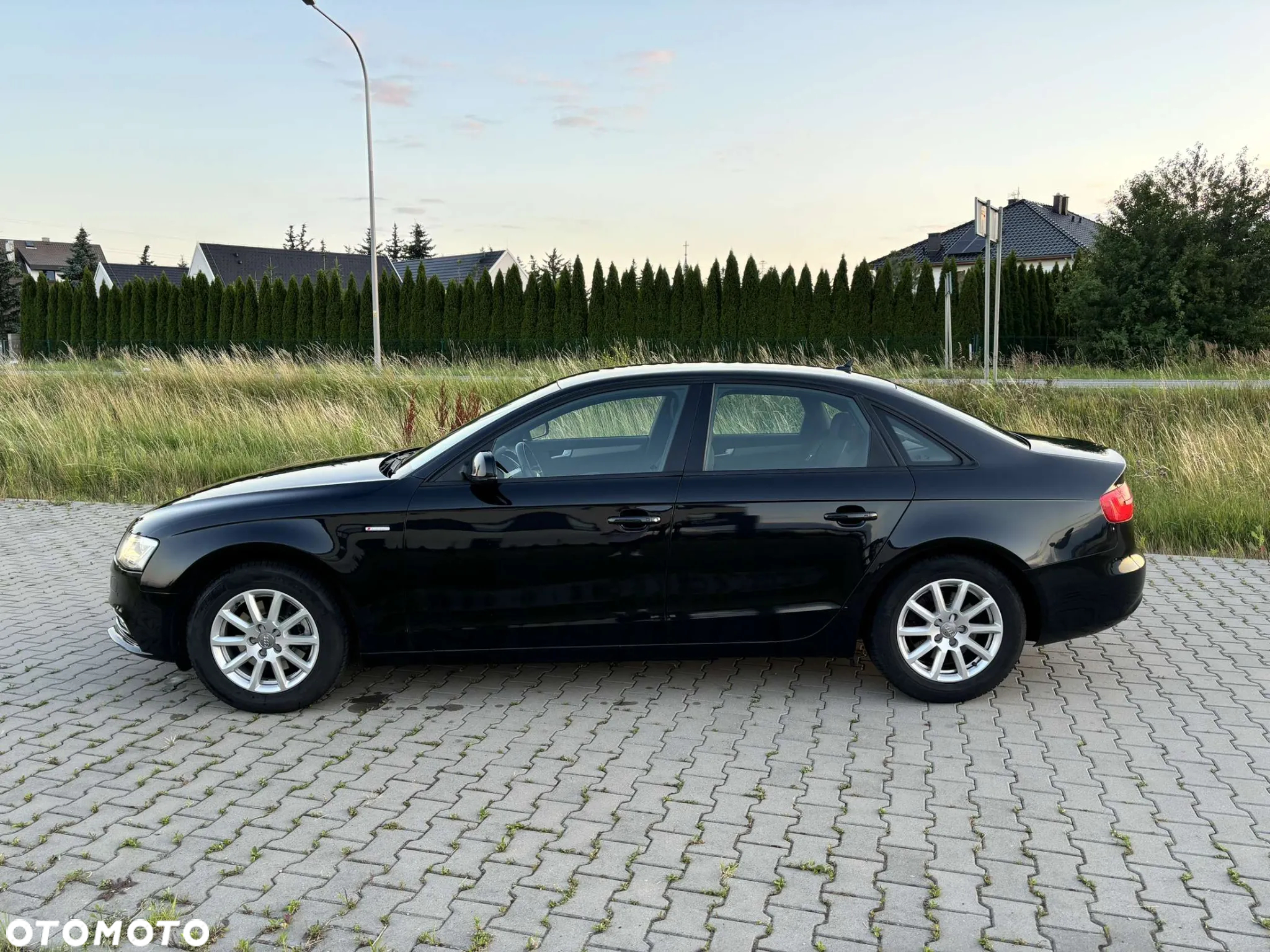 Audi A4 2.0 TDI Multitronic - 12