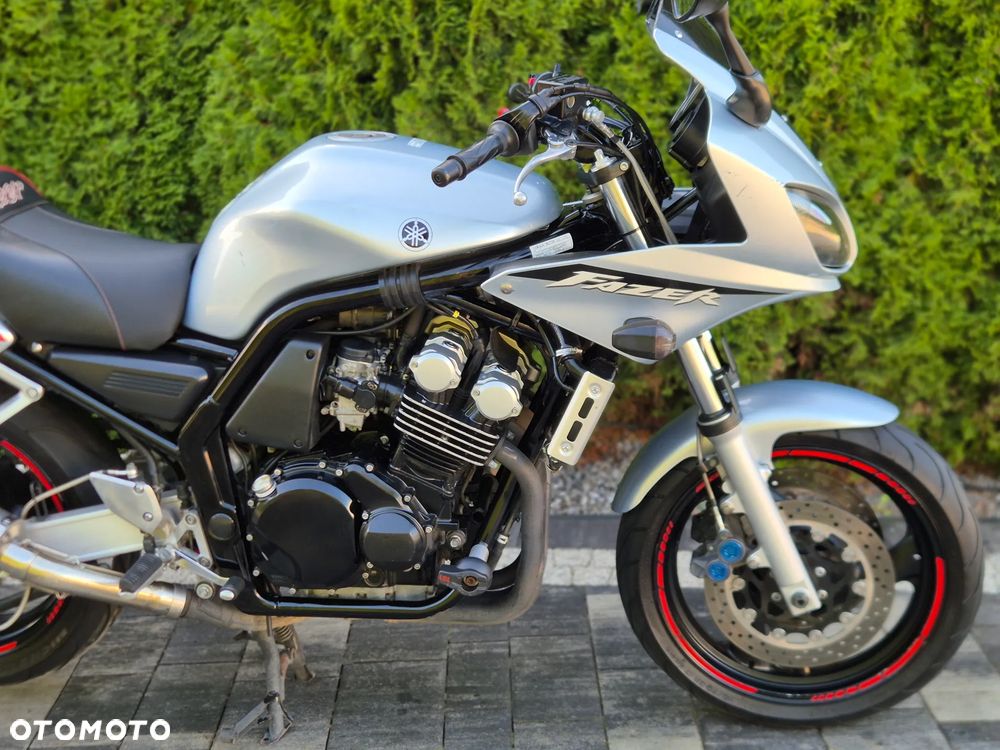 Yamaha FZ6 - 7