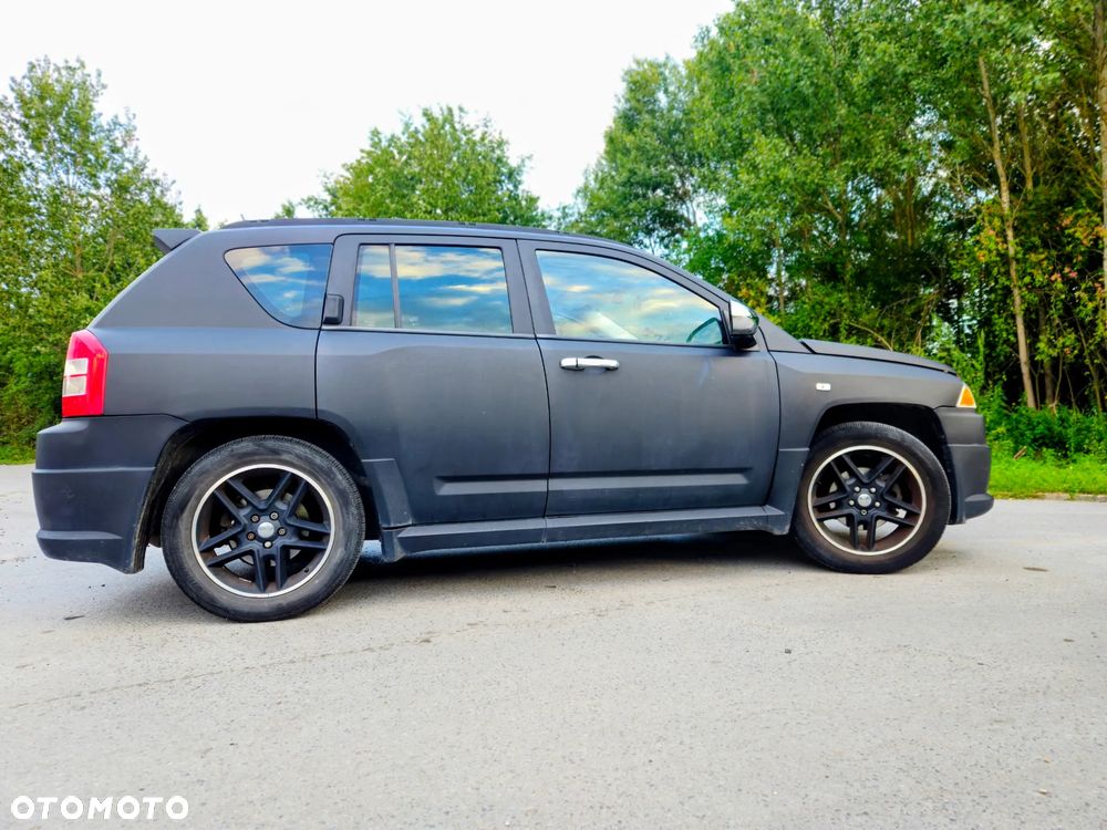 Jeep Compass 2.4 Limited - 9