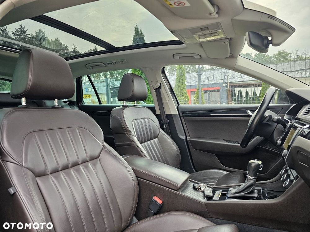 Skoda Superb 2.0 TDI L&K DSG - 27