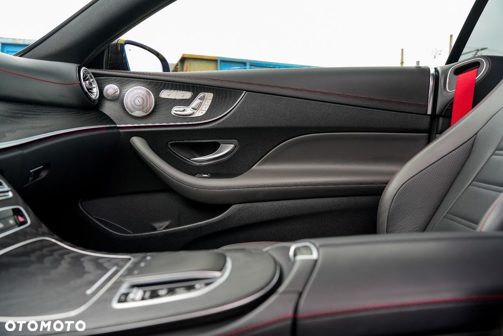 Mercedes-Benz Klasa E AMG 53 4-Matic+ 9G-TRONIC - 11