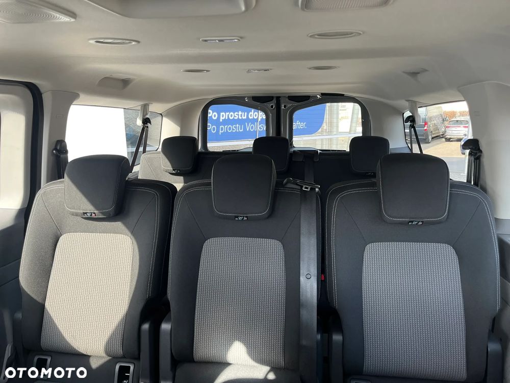 Volkswagen Caravelle - 14