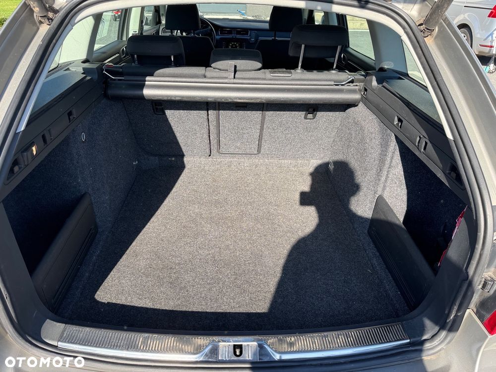 Skoda Superb 2.0 TDI Ambition - 24
