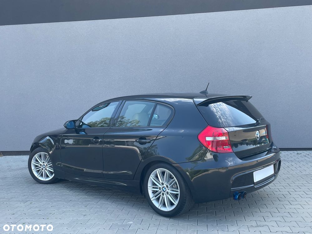 BMW Seria 1 123d DPF Edition Sport - 12