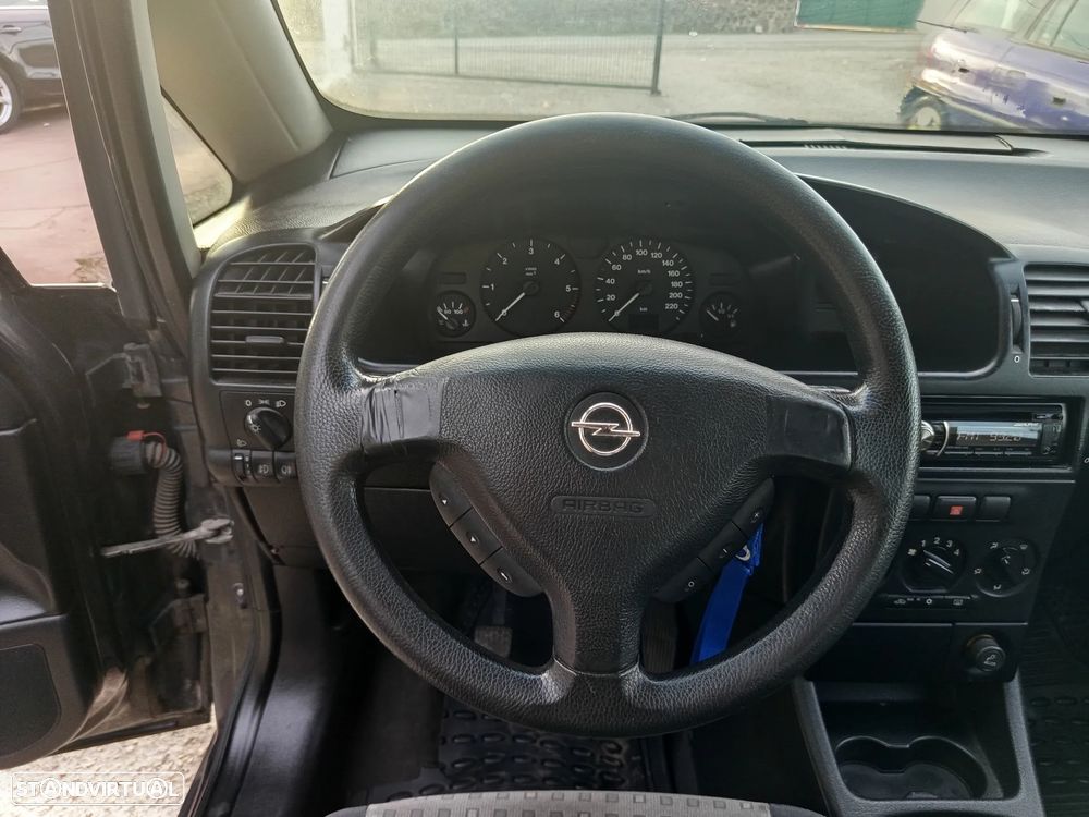 Opel Zafira 2.0 DTi Confort - 12
