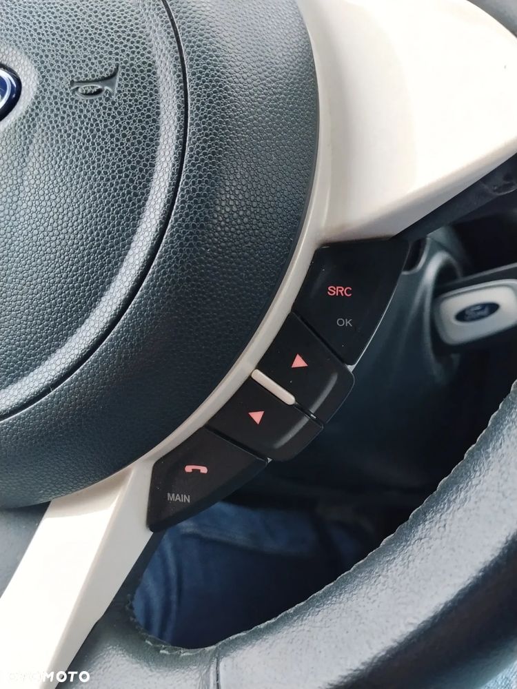 Ford KA 1.2 Titanium ASS EU6 - 36