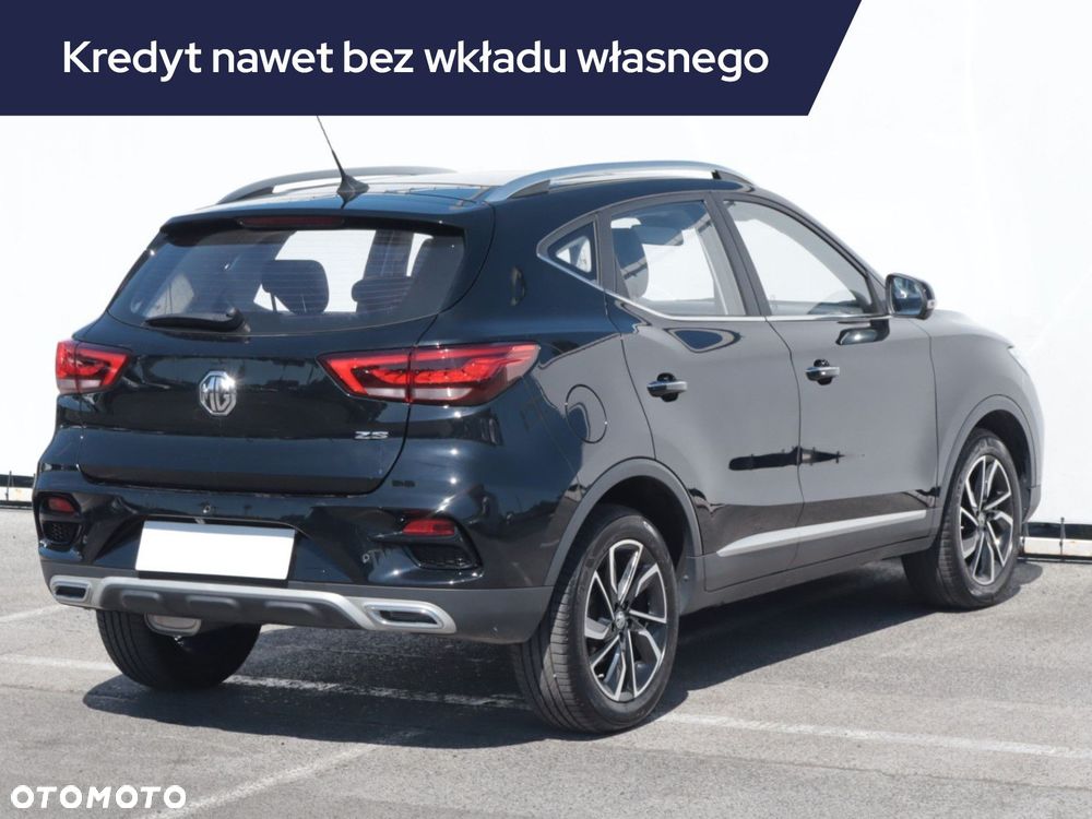 MG ZS - 7