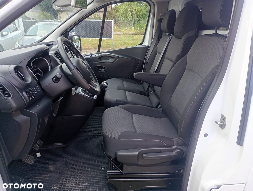 Renault TRAFIC - 30