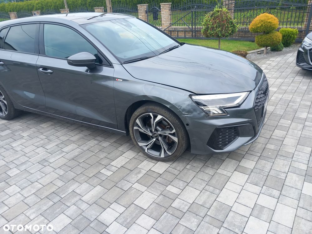 Audi A3 Sportback 40 TFSI Quattro S Line S tronic - 2